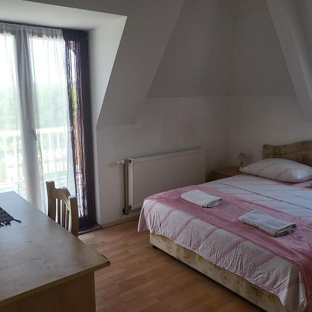Pansion Brod Bed and Breakfast Esterno foto