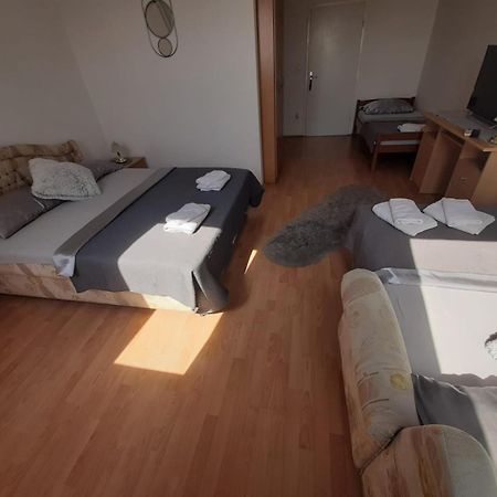 Pansion Brod Bed and Breakfast Esterno foto